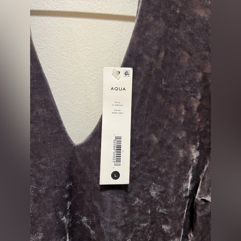 NWT Aqua Brand Grey Velvet Long Bell Sleeve Dress - Women’s Size Large - Picture 3 of 7